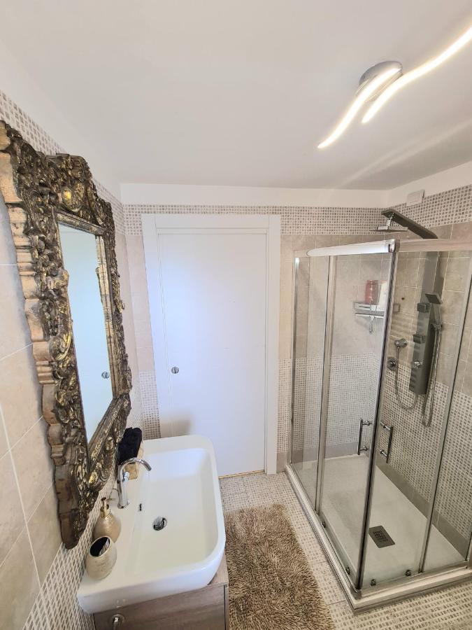 Affittacamere Penthouse Genneruxi